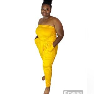 Plus Size Rouge Collection Halter Jumpsuit Romper 3X Yellow with pockets